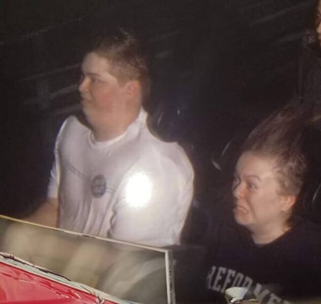 Some Of The Funniest Roller Coaster Photos Ever!