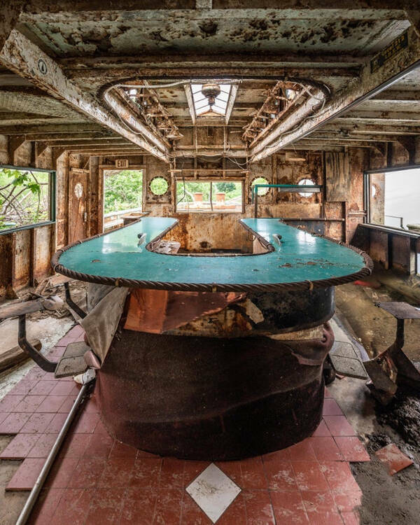 Wanna Check These Abandoned Places Out?