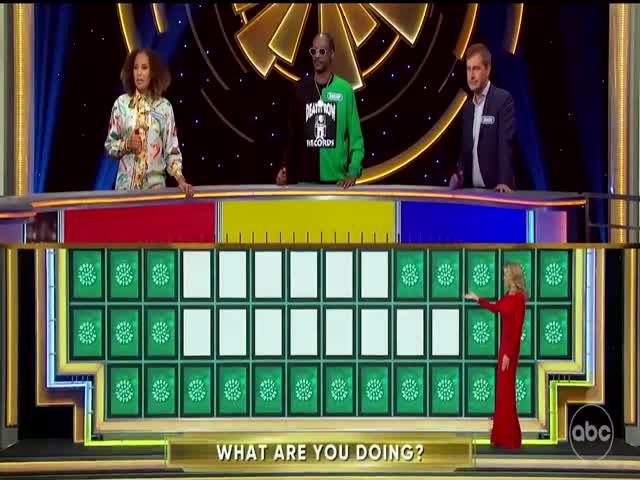 Real Snoop Dogg On Real “Wheel Of Fortune”