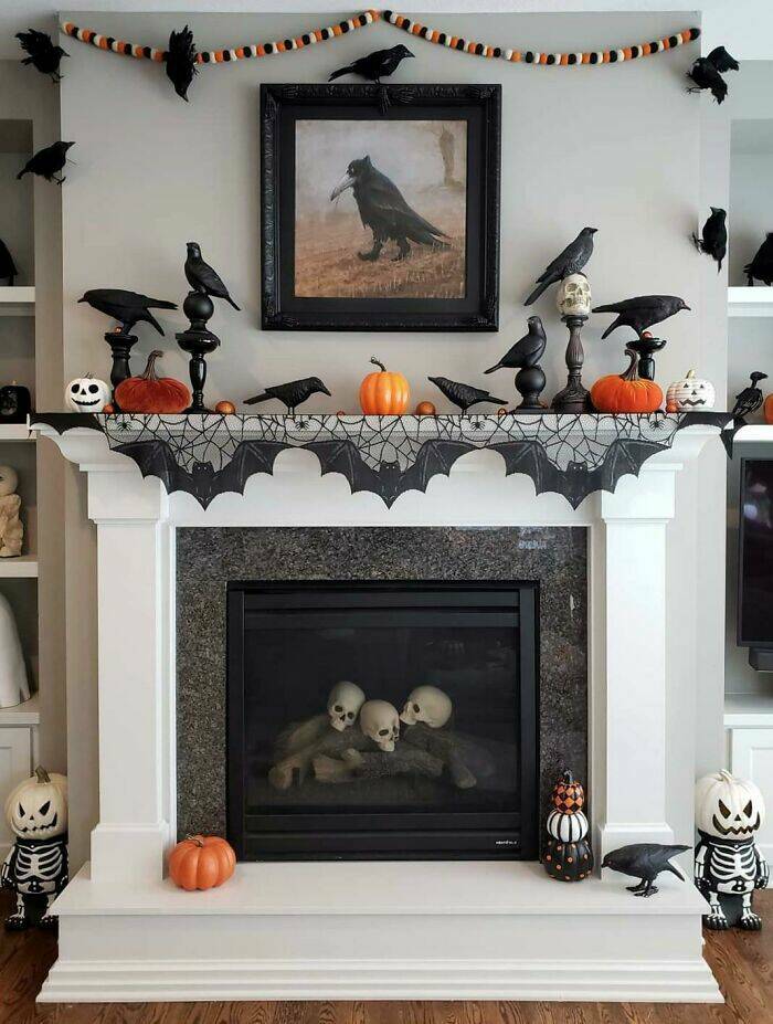 It’s Halloween Decoration Time!