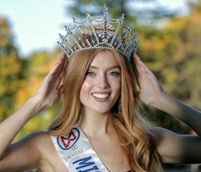 Meet Jessica Gagen, The First Redhead To Be Crowned “Miss England”