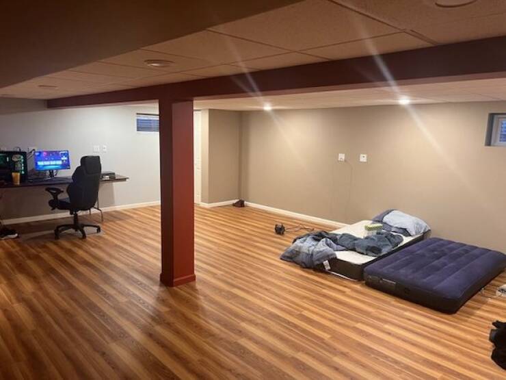 Nothing’s Wrong With These Male Living Spaces…