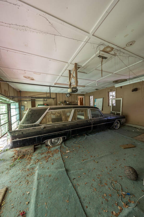 Wanna Visit These Abandoned Places?