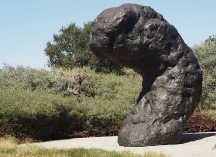 These Sculptures Are Kinda Weird…