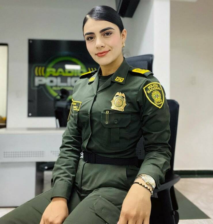 Meet Worlds Most Attractive Policewoman, Diana Ramirez
