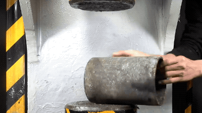 Hydraulic Press Action Is So Satisfying!