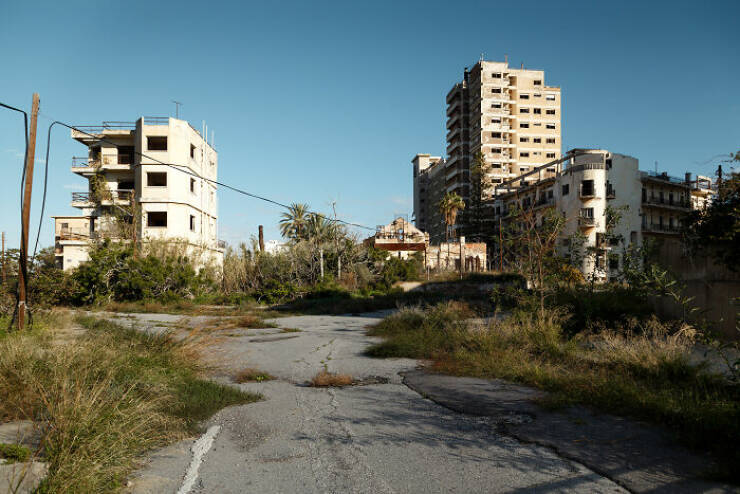 Varosha, Famagusta (Cyprus): The Largest Ghost Town In The World