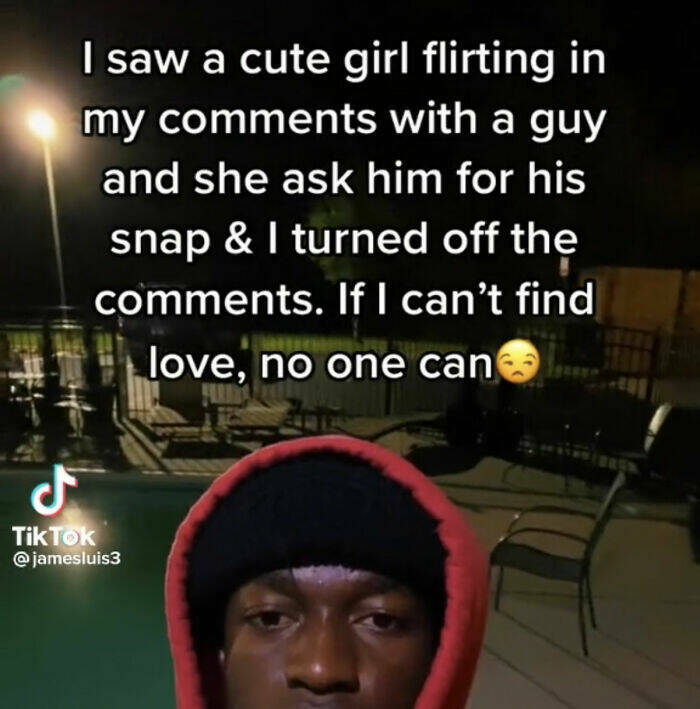 Moments That Had People Scratching Their Heads Moments That Had People Scratching Their Heads