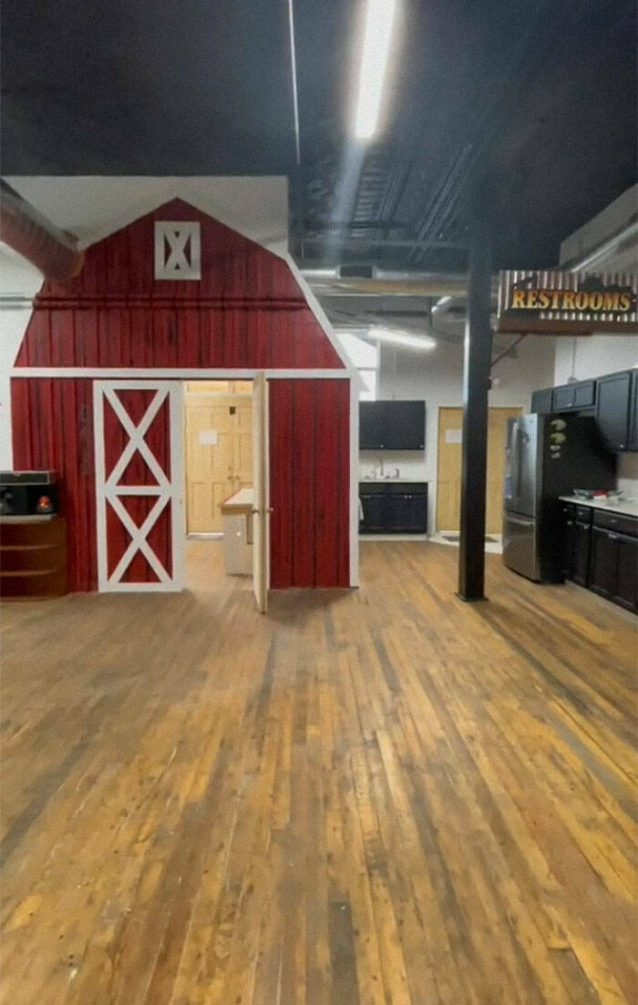 Boss Decided To Build Tiny Houses For His Employees