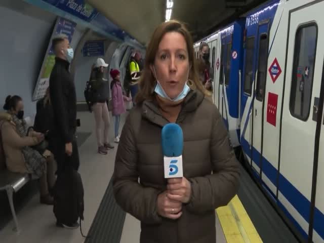 Reporter In Subway