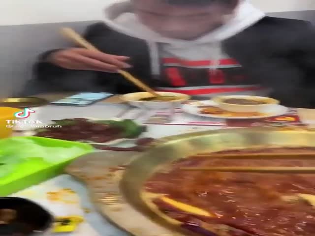 Dont Use Your Phone While Eating