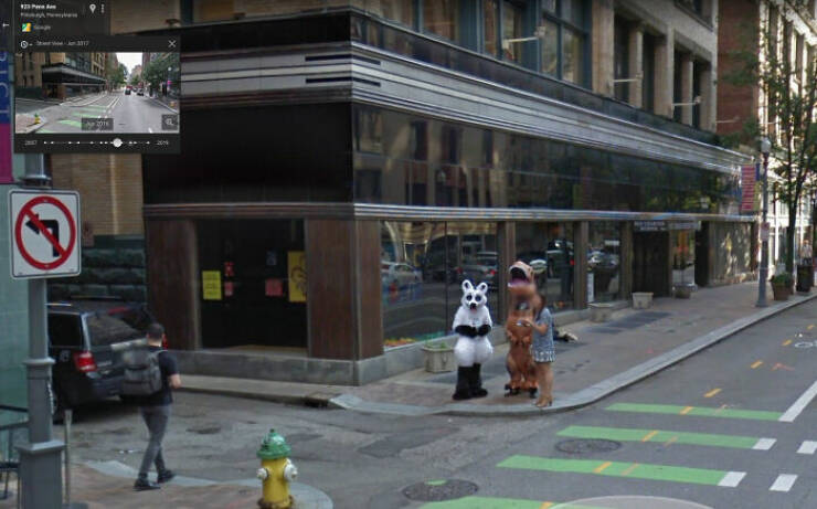 Google Maps Anomalies: Unexpected And Amusing Discoveries