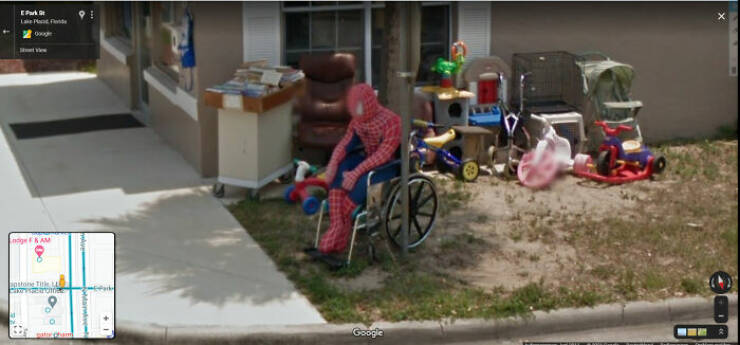 Google Maps Anomalies: Unexpected And Amusing Discoveries