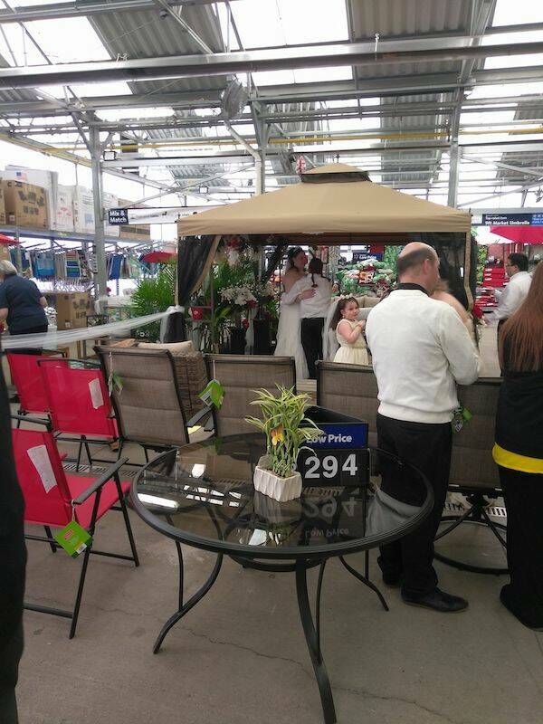 When Weddings Go Wrong: Unforgettable Cringe-Worthy Moments