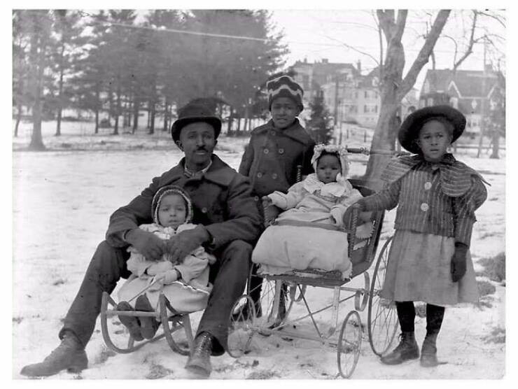 Timeless Beauty: Vintage Photos That Speak A Thousand Words