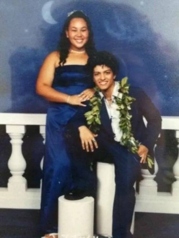 From Awkward To Awesome: Celebrity High School Photos From Awkward To Awesome: Celebrity High School Photos