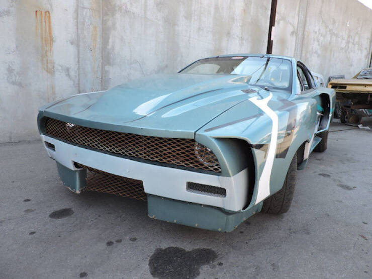 Insane Rides: The Wildest And Weirdest Vehicles On The Road