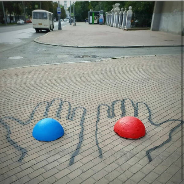 French Street Art That Makes You Smile: Creative And Hilarious Interventions