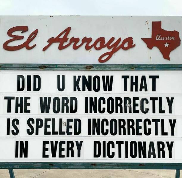 El Arroyo Signs Are Back Again…