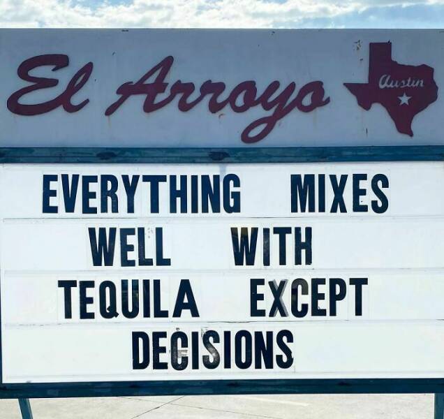 El Arroyo Signs Are Back Again…