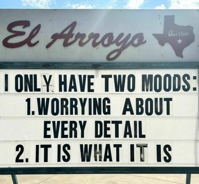 El Arroyo Signs Are Back Again…