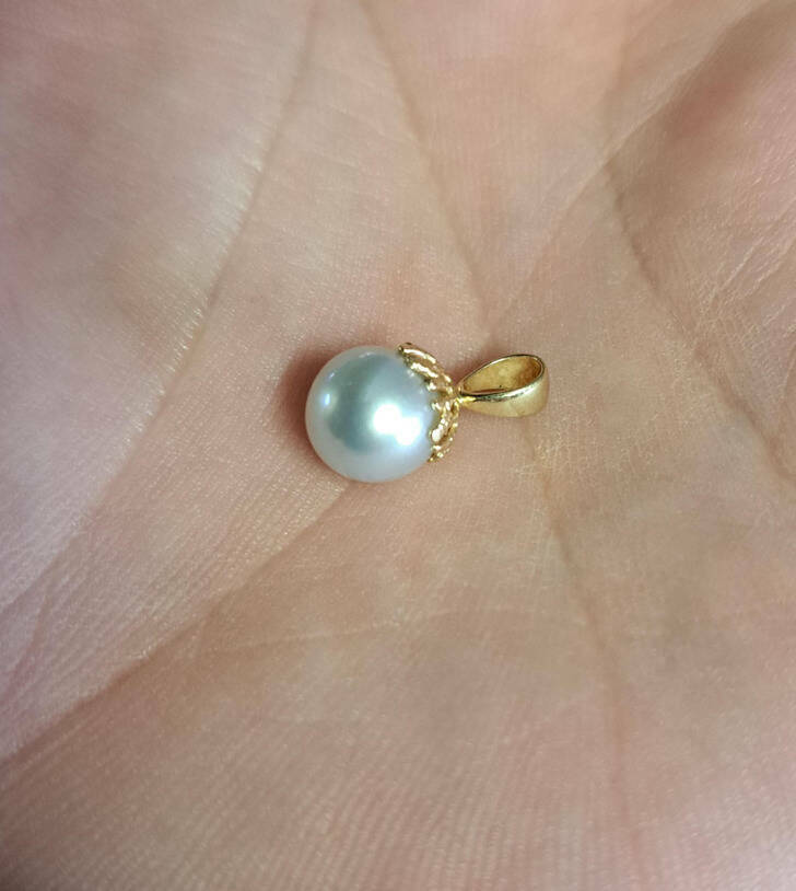 Fortunate Findings: Extraordinary Treasures Unearthed At Flea Markets
