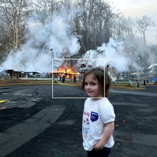 Extended Memes And Photos: Masterpieces Created With The Latest Photoshop Feature
