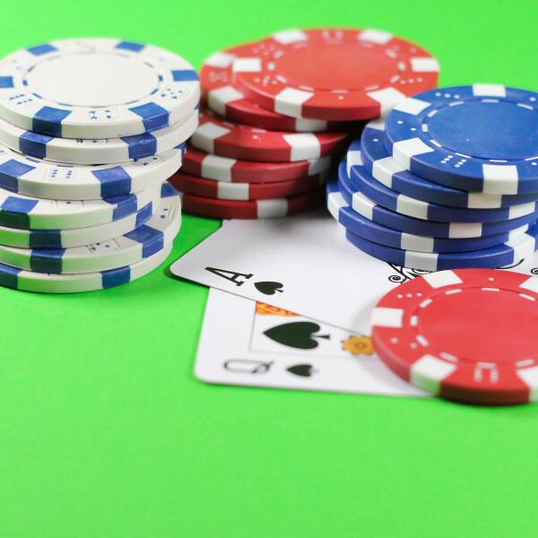Common Benefits of Playing Online Casinos
