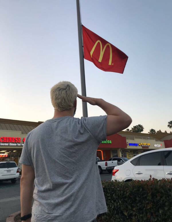 Bizarre Visual Oddities: A Gallery Of The Unusual Bizarre Visual Oddities: A Gallery Of The Unusual