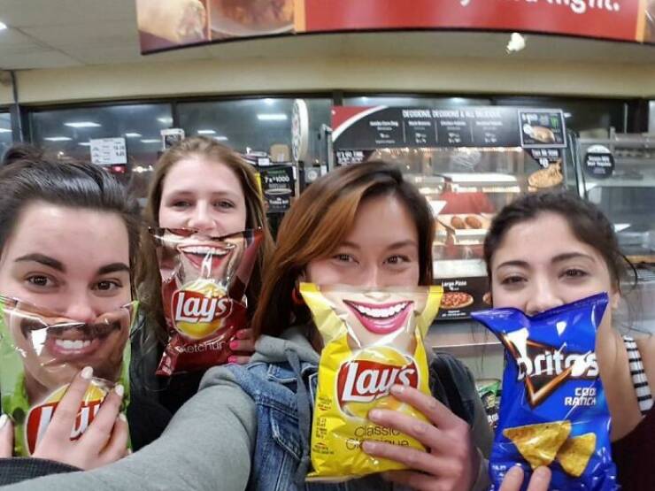 Bizarrely Funny: The Most Unconventional And Comical Images Youll Ever See