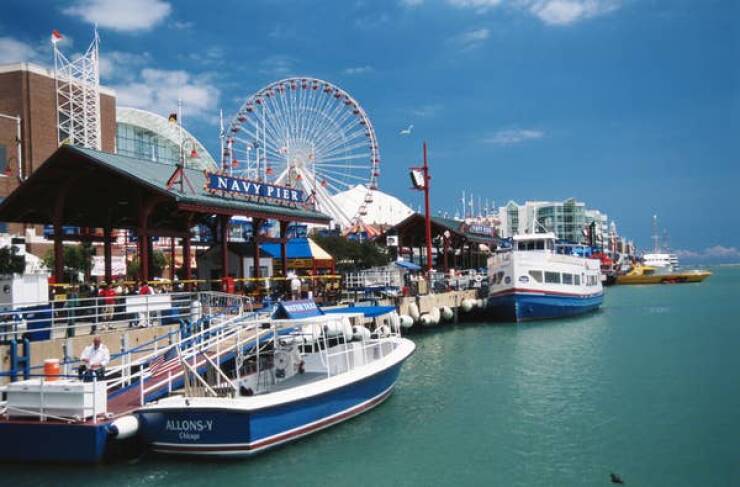 Americans Advice To Foreigners: Bone-Chilling Warnings About Places And Situations In America