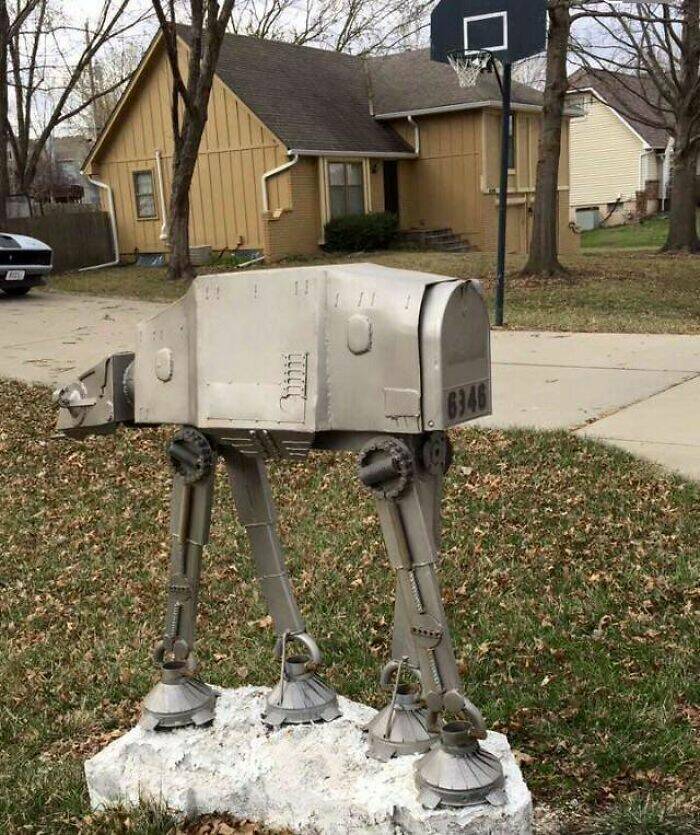 Mildly Intriguing: Images That Offer A Subtle Amusement