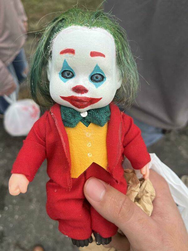 Thrift Shop Discoveries: A Mix of Dreams And Nightmares (53 PICS ...