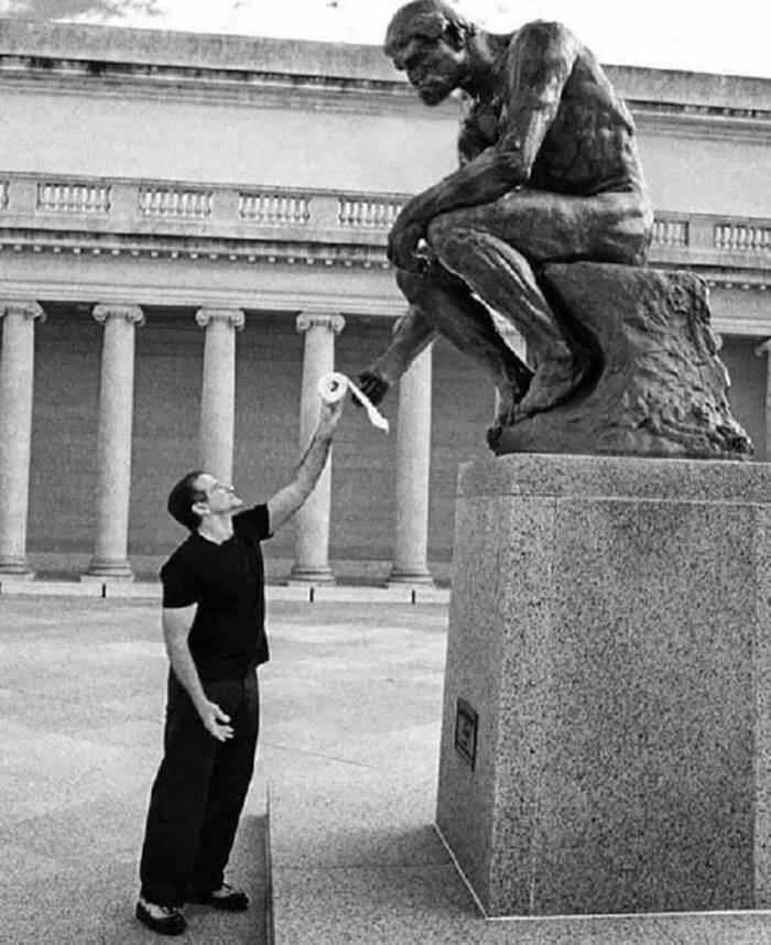Creative Encounters: Making The Most Of Statue Photos Creative Encounters: Making The Most Of Statue Photos