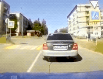 Fails In Motion: Hilarious GIFs Capturing Epic Mistakes