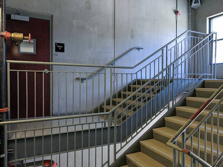 When Design Goes Wrong: People Share Dumb Decisions In Public Places