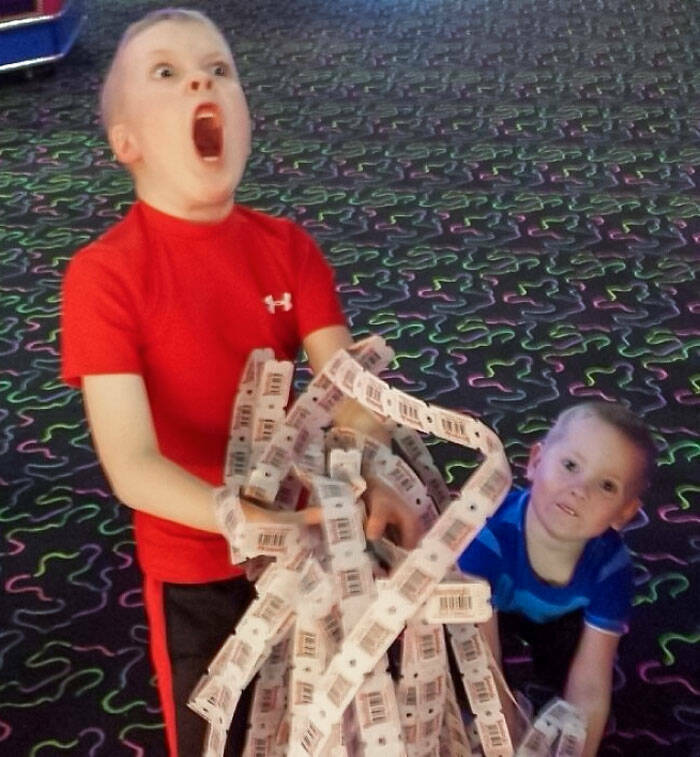 When Luck Smiled: Stories Worth Sharing From Fortunate Individuals