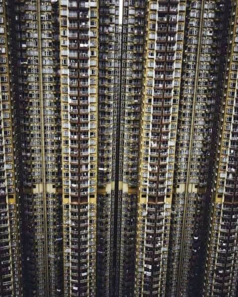 Chilling Captures: Eerie Photos That Evoke A Sense of Dread Chilling Captures: Eerie Photos That Evoke A Sense of Dread