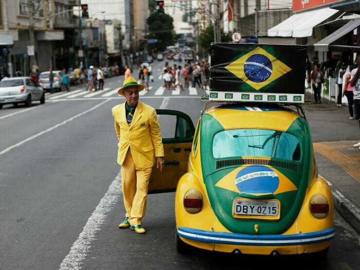 Brazils Quirky Normalcy: Unusual Photos That Define The Culture