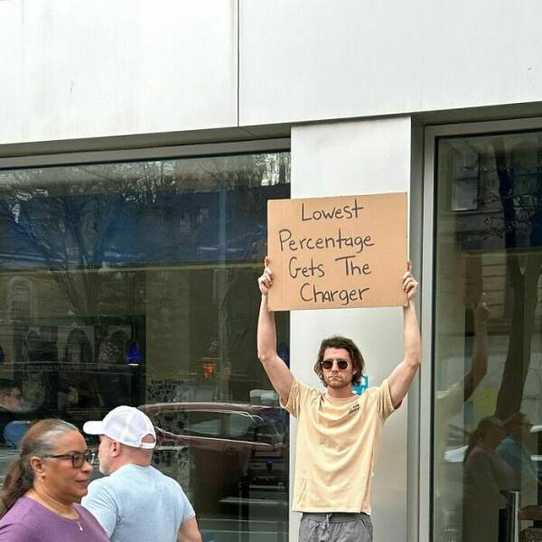 Everyday Annoyance Warrior: The "Dude With Sign" Chronicles Everyday Annoyance Warrior: The Dude With Sign Chronicles