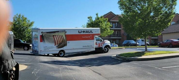 Hauling Laughs: U-Haul Moments That Sparked Comedy