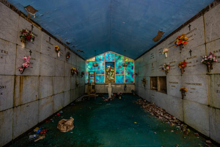 Forgotten Wonders: Exploring Abandoned Places In Detail