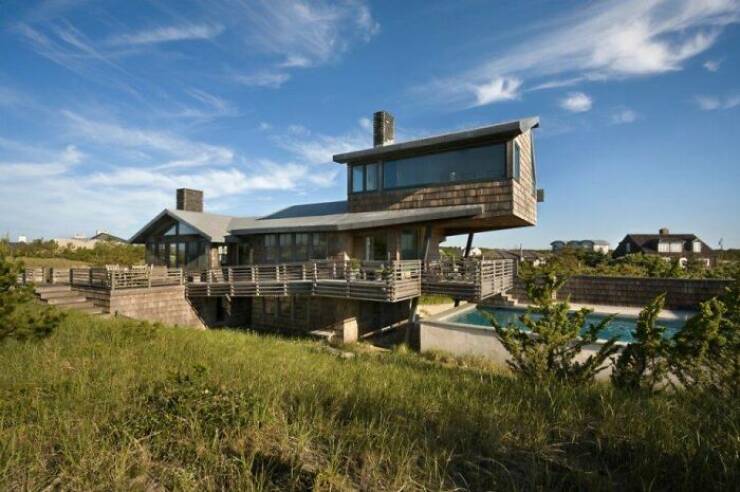 Eccentric Living Spaces: Homes That Stand Out From The Norm