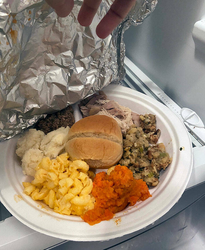 Heartfelt Thanksgiving Acts: Stories Of Exceptional Wholesomeness