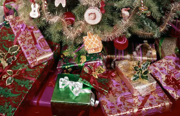 Nostalgic Holidays: Recalling Christmas In The 1980s