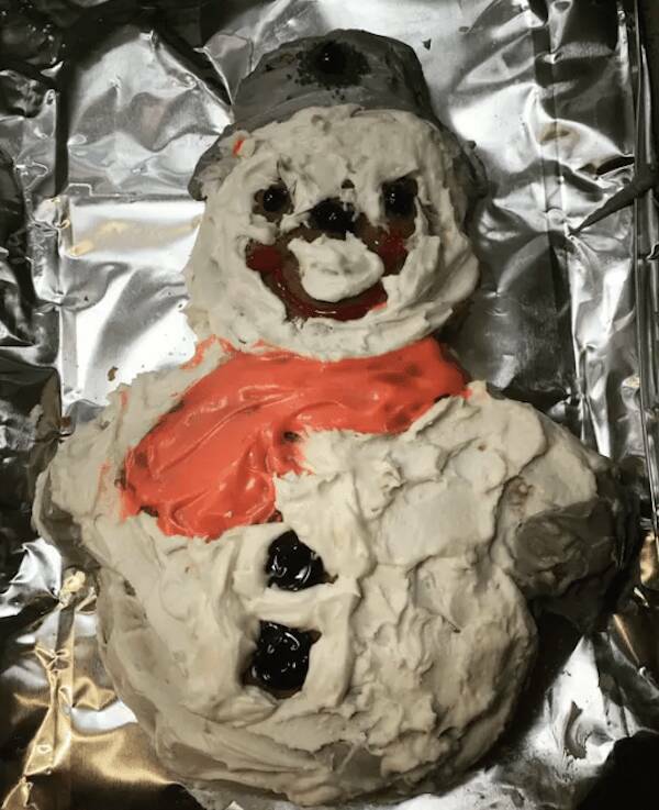 Ho-Ho-Oh No! Christmas Fails That Overshadow The Festivities