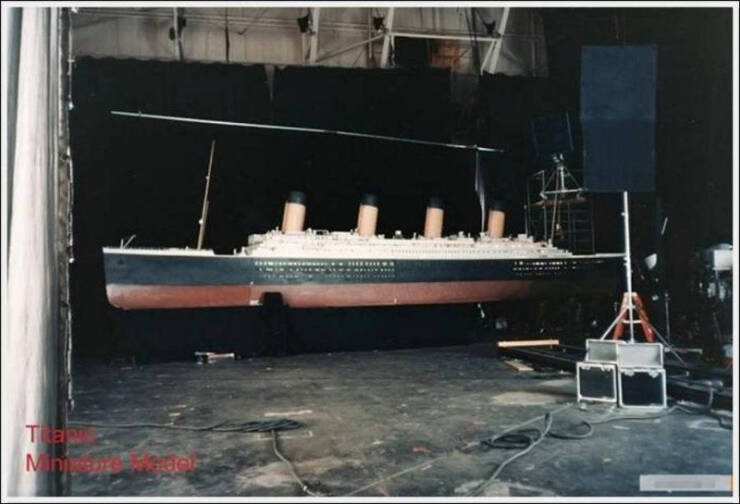 Rare Photos From The Set Of Titanic