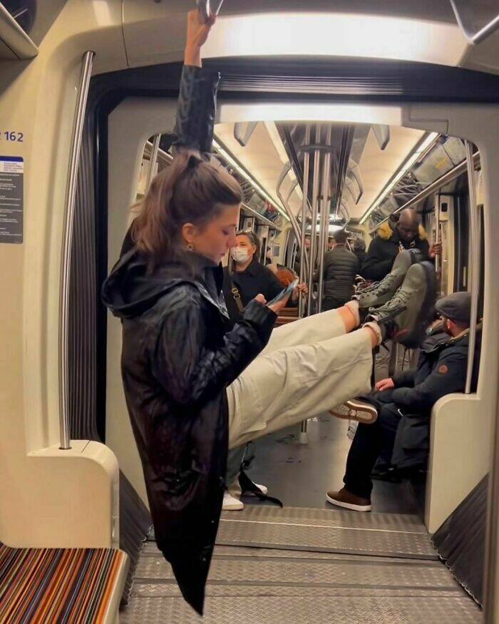 Metro Madness: Unhinged Moments Captured On The Parisian Subway