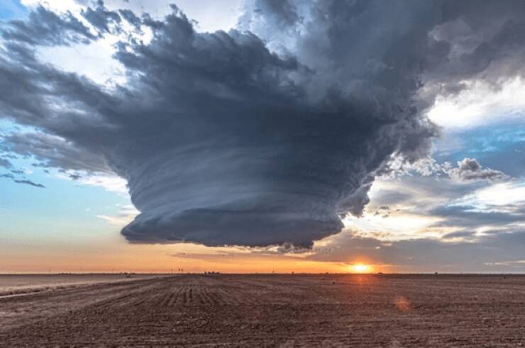 Natures Fury Unleashed: Jaw-Dropping Wild Weather Photography