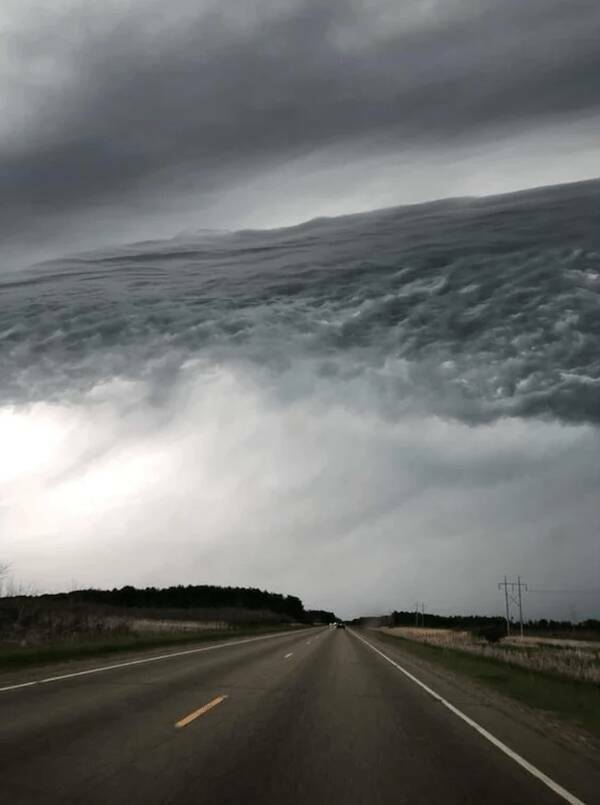 Natures Fury Unleashed: Jaw-Dropping Wild Weather Photography